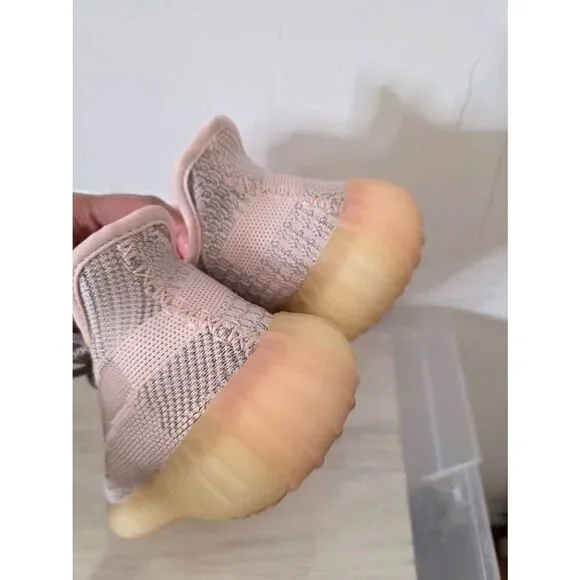 adidas gazelle silver green womens adidas Yeezy Boost 350 V2 Synth (Non-Reflective) main image 0